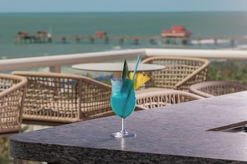 the hiatus clearwater beach curio collection by hilton