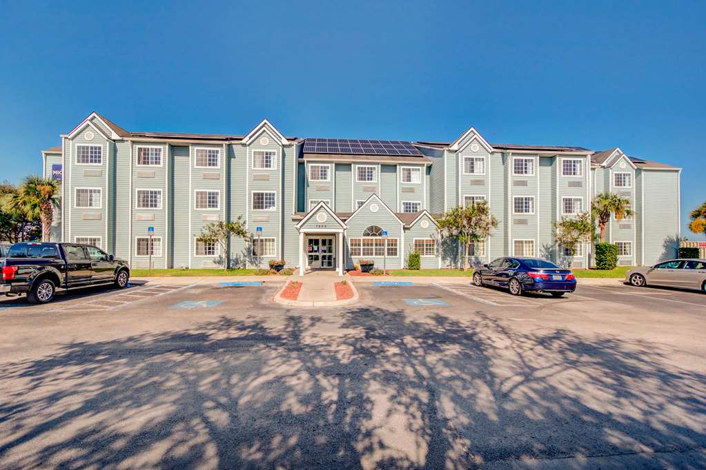 microtel inn and suites by wyndham zephyrhills