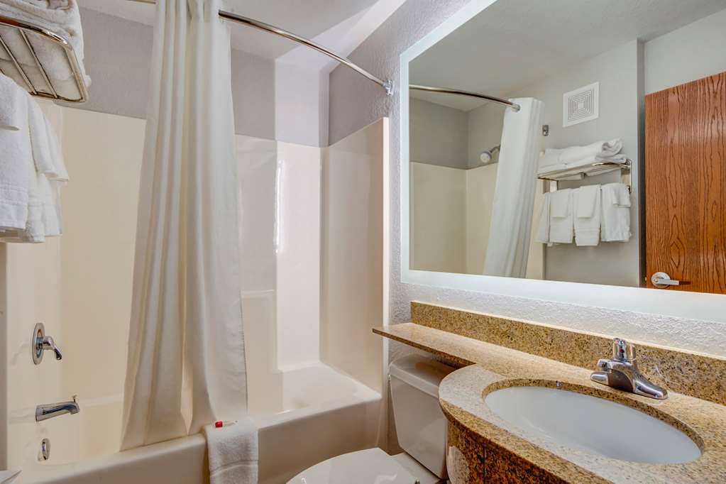 microtel inn and suites by wyndham zephyrhills