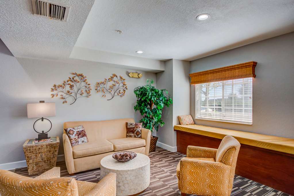 microtel inn and suites by wyndham zephyrhills