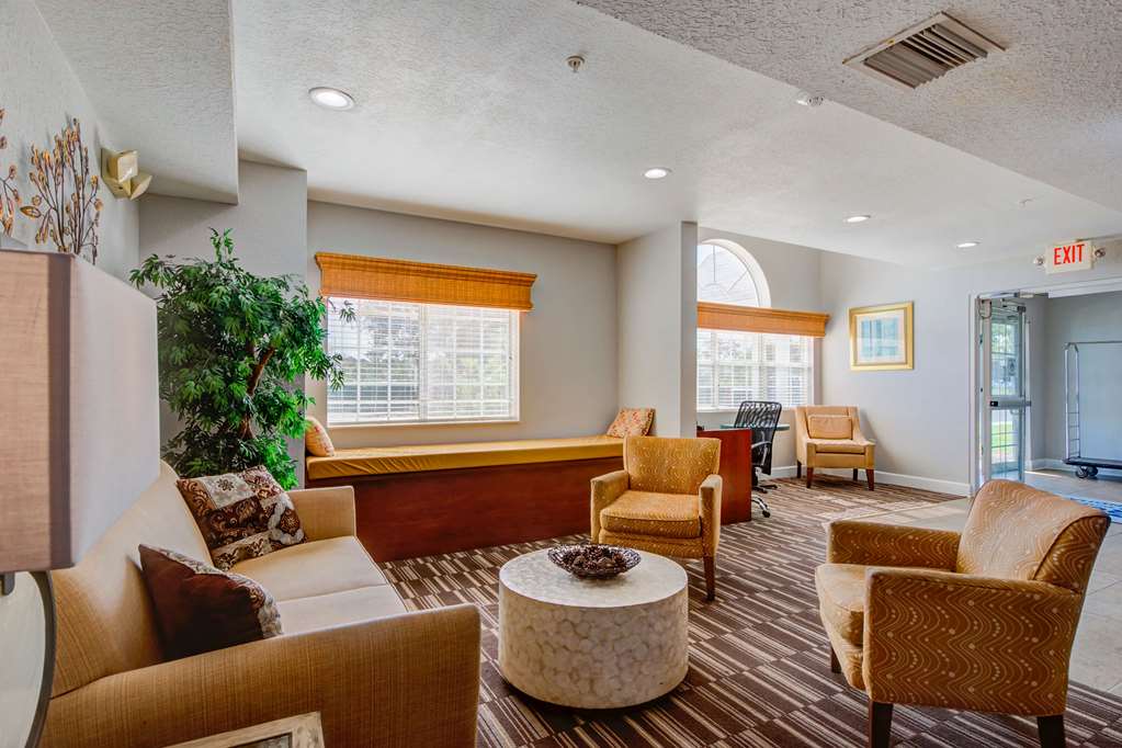 microtel inn and suites by wyndham zephyrhills