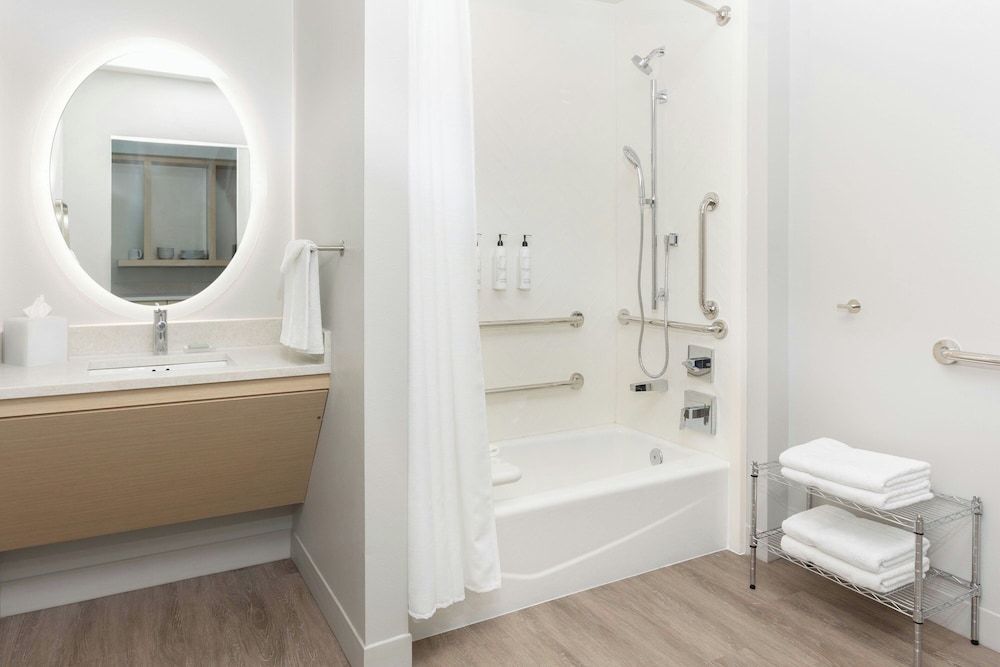 towneplace suites monrovia