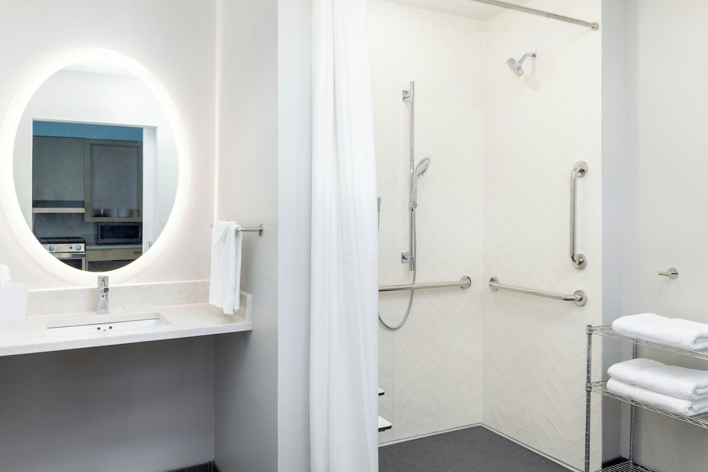 towneplace suites monrovia