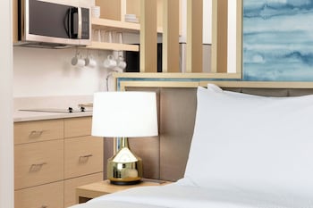 towneplace suites monrovia