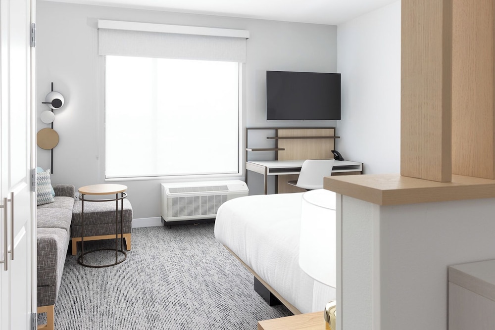 towneplace suites monrovia