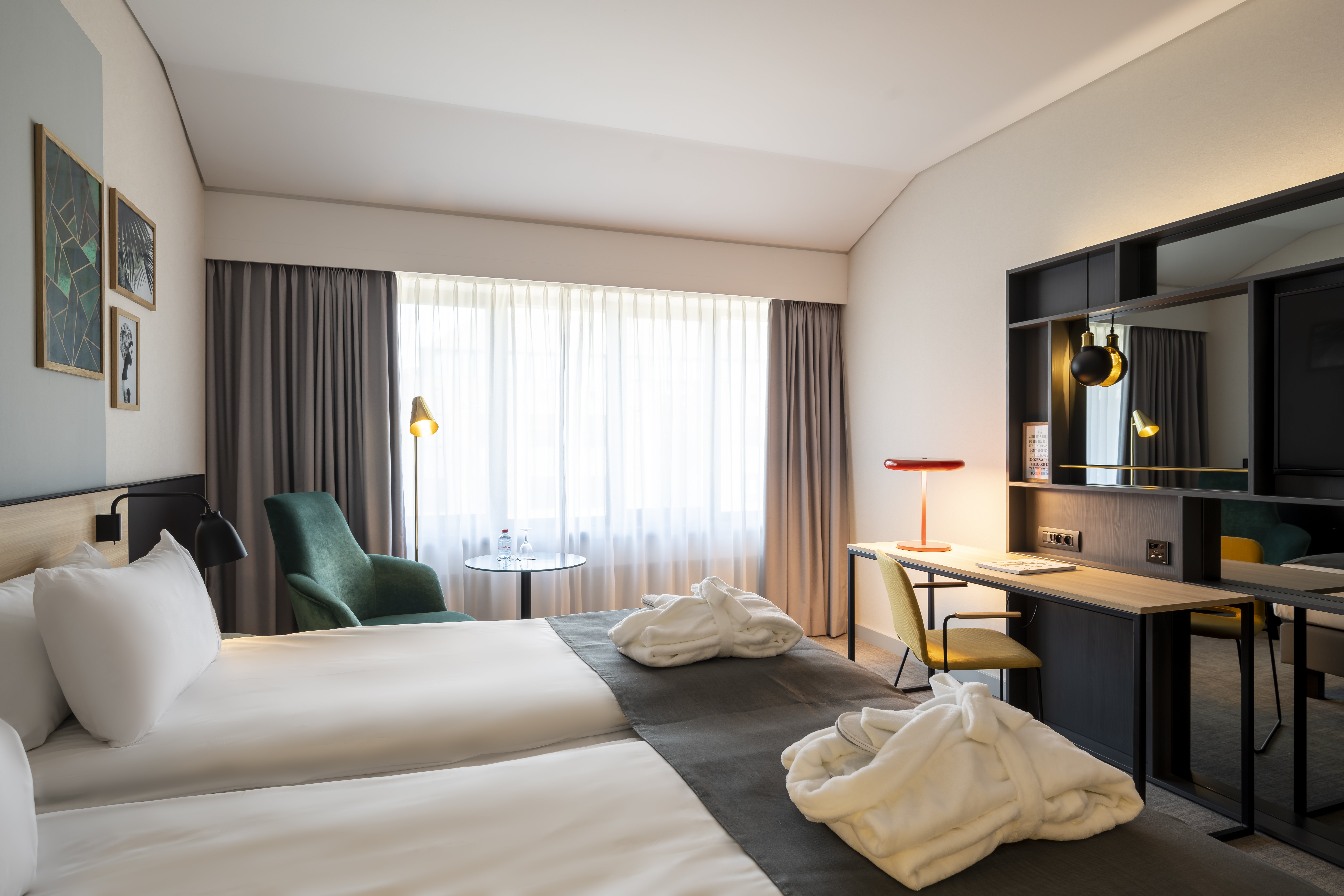 holiday inn hasselt by ihg