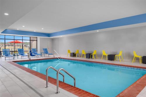 home2 suites by hilton forrest city