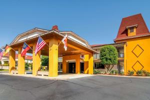 Days Inn By Wyndham Helen,Gainesville>>Atlanta,2 star