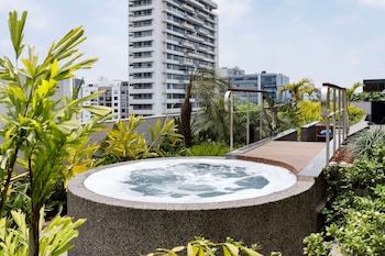 doubletree by hilton lima san isidro