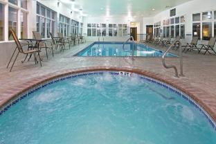 holiday inn express hereford by ihg
