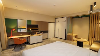 holiday inn tashkent city an ihg hotel