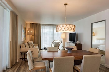 casa costera isla verde beach apartments by marriott bonvoy