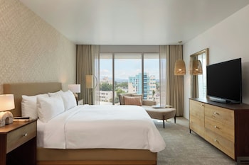 casa costera isla verde beach apartments by marriott bonvoy