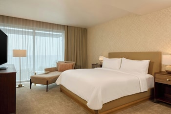 casa costera isla verde beach apartments by marriott bonvoy