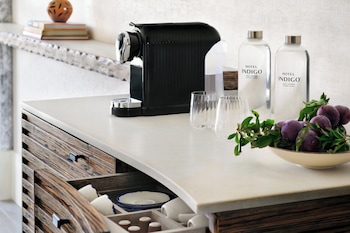 hotel indigo jabal akhdar resort and spa