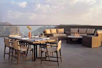hotel indigo jabal akhdar resort and spa