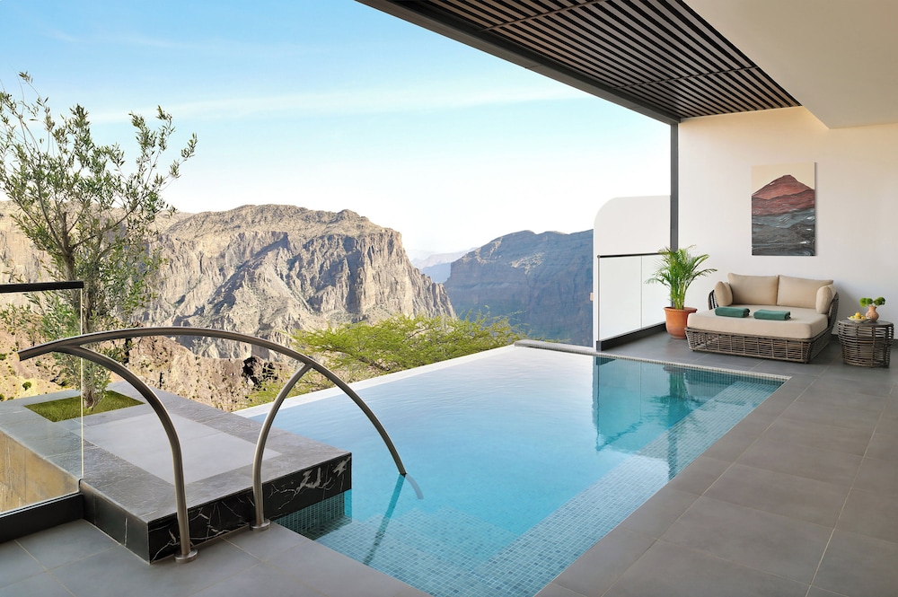 hotel indigo jabal akhdar resort and spa