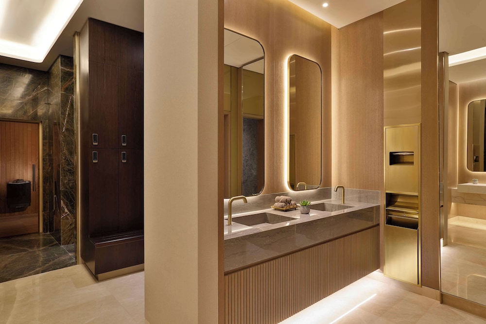 hilton garden inn dubai business bay