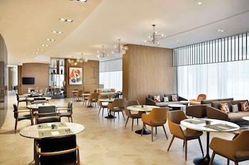 hilton garden inn dubai business bay