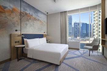 hilton garden inn dubai business bay