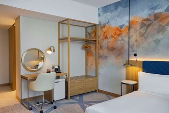 hilton garden inn dubai business bay