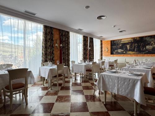 Nuevo Hotel Parque Cabaneros,Montes Del Guadiana>>Horcajo De Los Montes,4 star