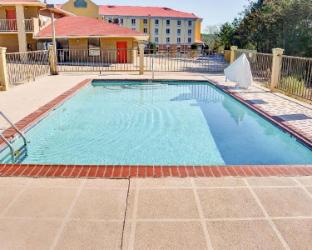 quality inn and suites hot springs lake hamilton