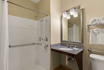 mainstay suites houma