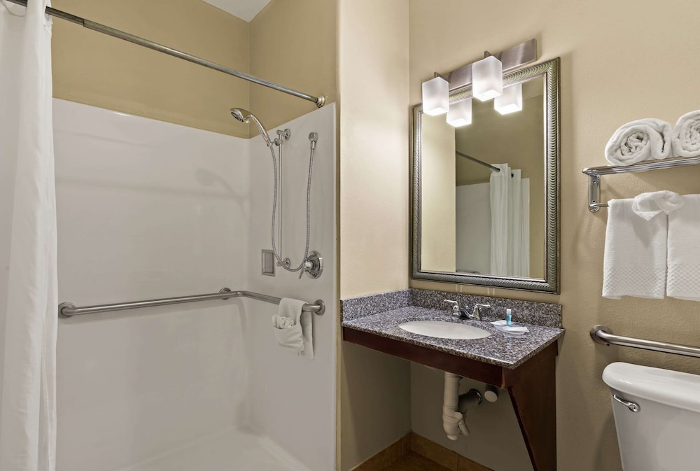 mainstay suites houma