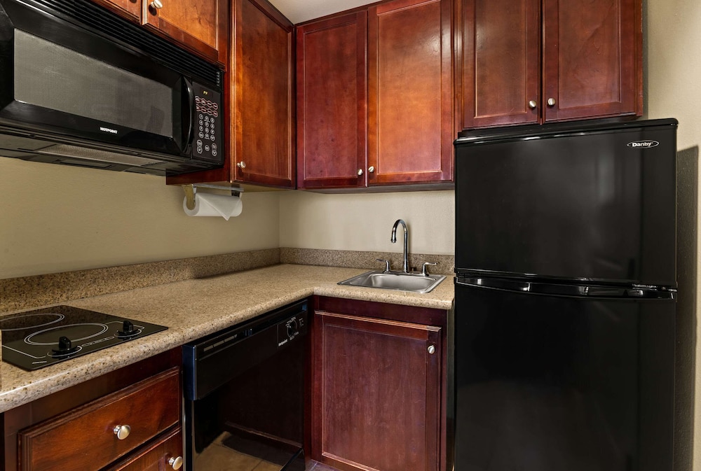 mainstay suites houma
