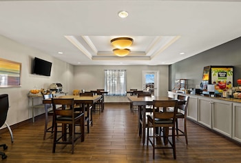 mainstay suites houma