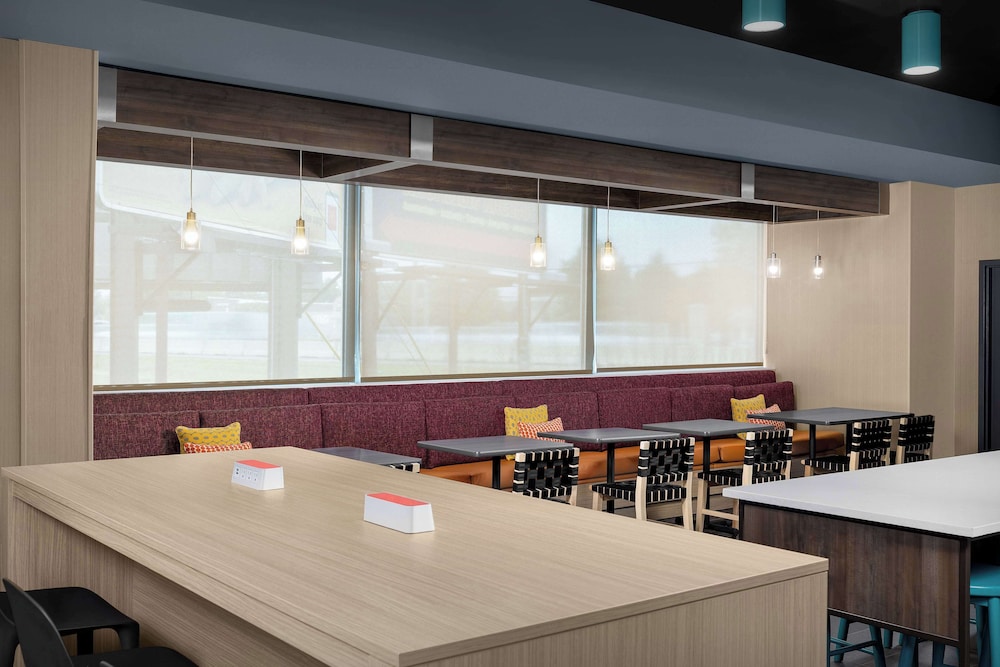 tru by hilton columbus east broad