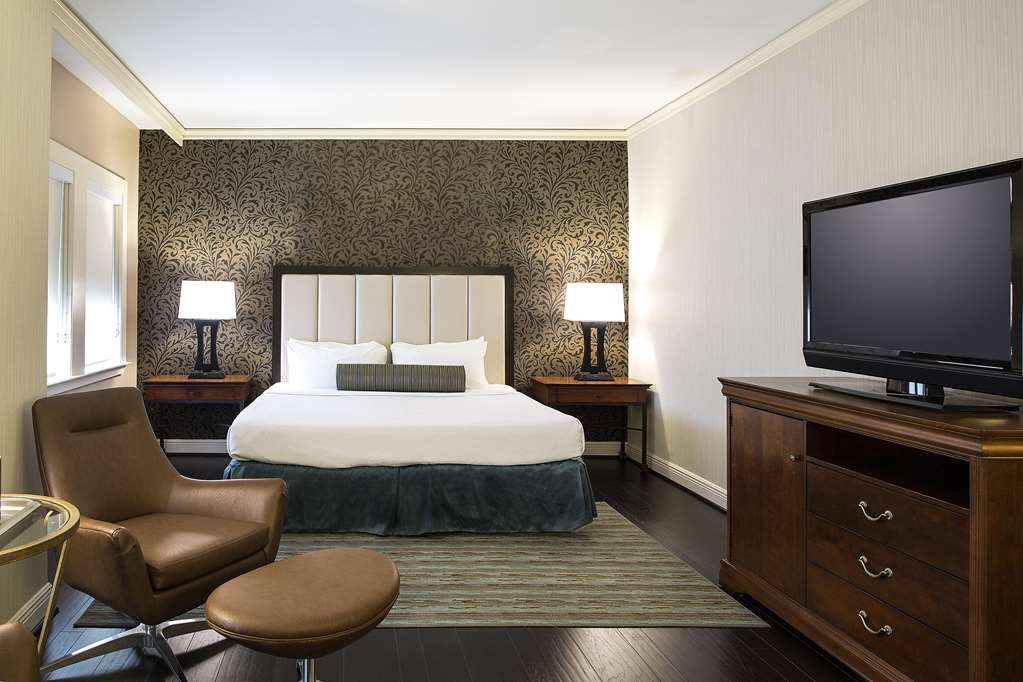 the whitehall houston