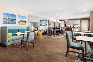 Hampton Inn Houston Hobby Airport,Houston County>>Downtown Houston,3 star