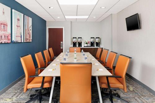 hampton inn houston hobby airport