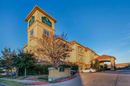 la quinta inn and suites by wyndham houston energy corridor