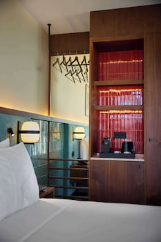 duo hotel lisbon curio collection by hilton