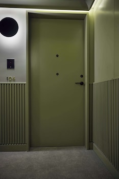 duo hotel lisbon curio collection by hilton