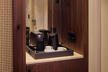 duo hotel lisbon curio collection by hilton