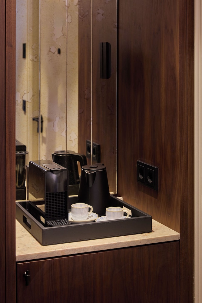 duo hotel lisbon curio collection by hilton