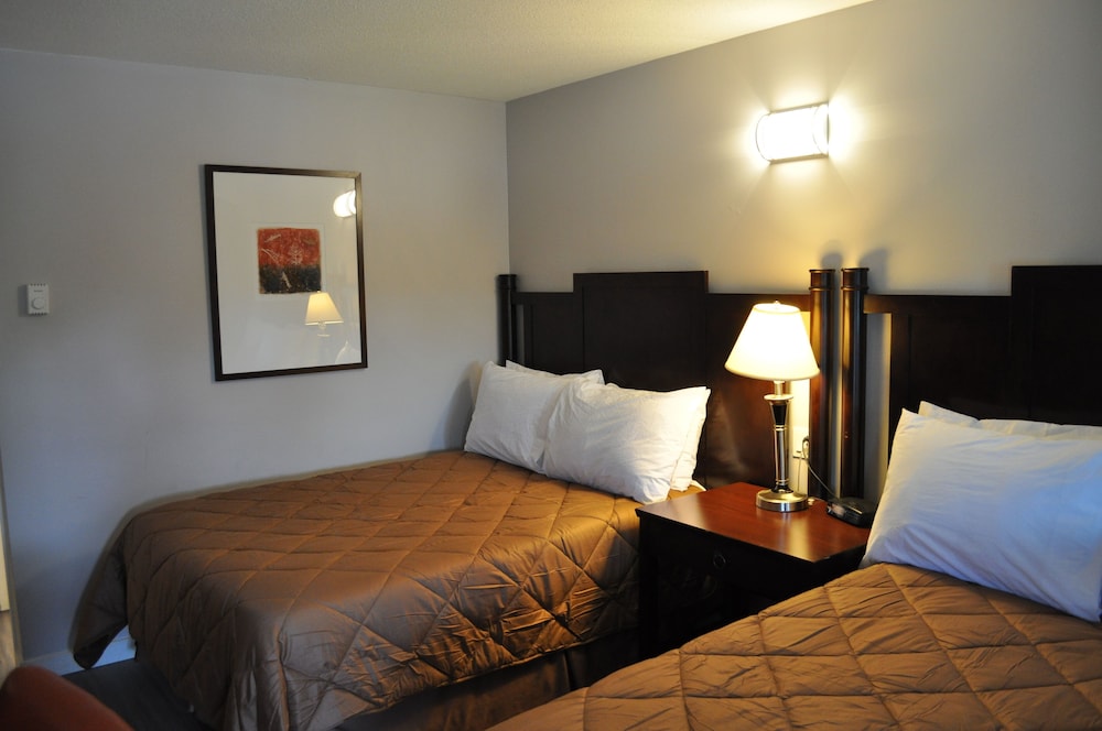 Travelodge By Wyndham Langley,Vancouver>>Langley,2 star