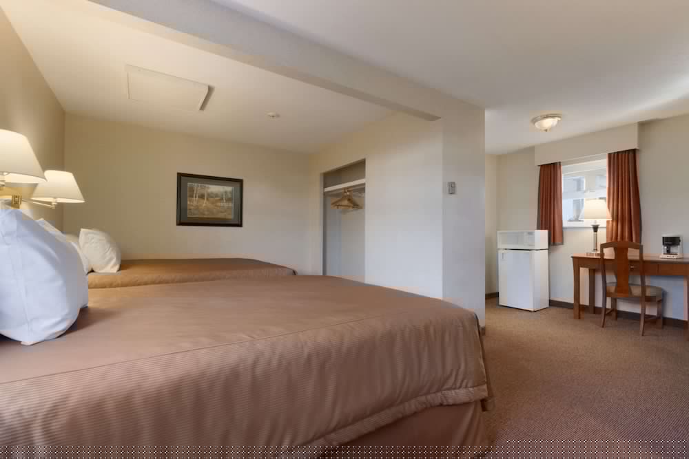 Travelodge By Wyndham Langley,Vancouver>>Langley,2 star