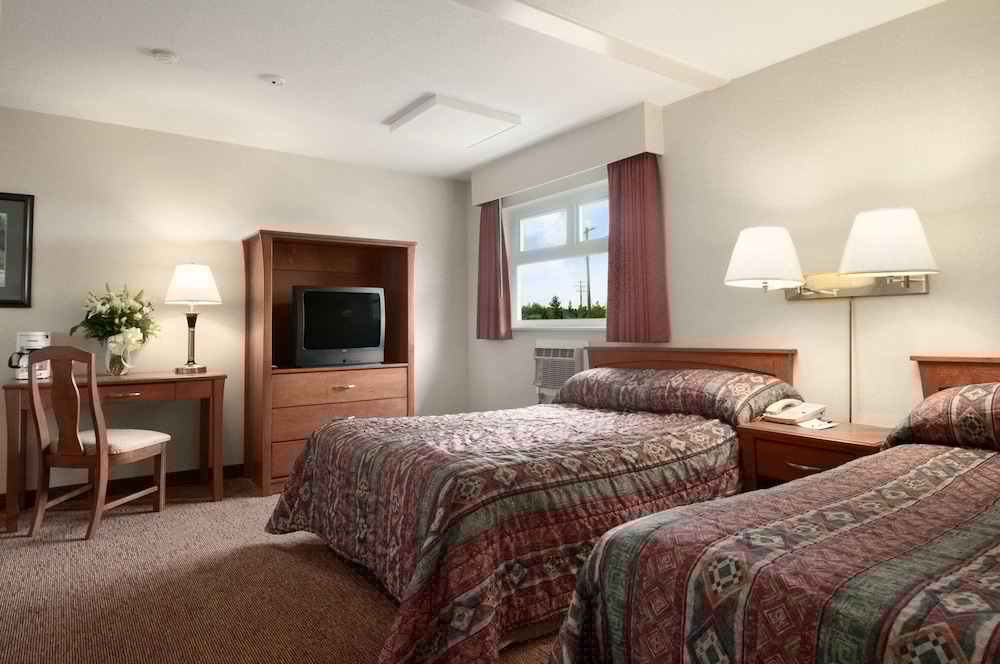 Travelodge By Wyndham Langley,Vancouver>>Langley,2 star