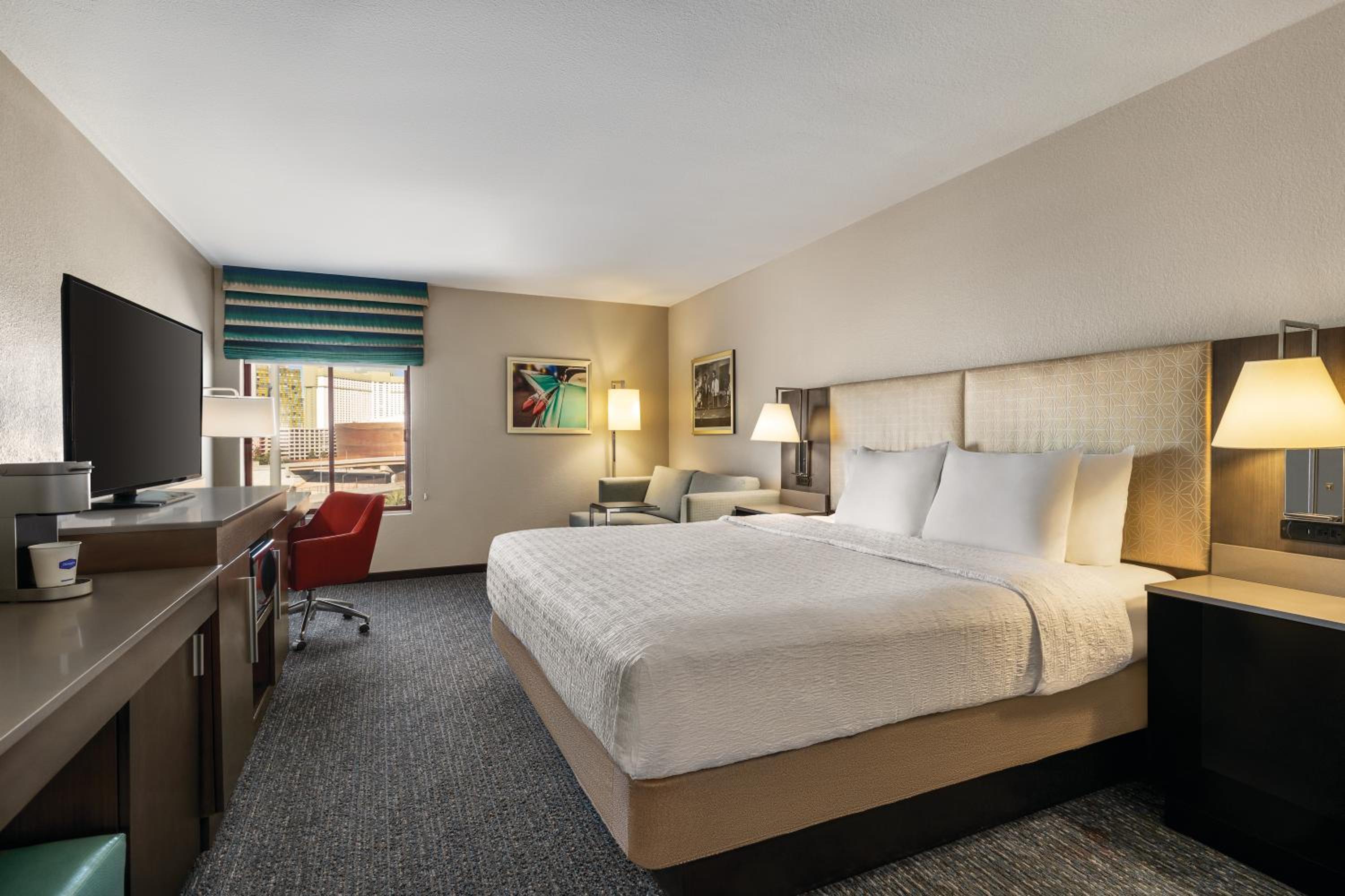 hampton inn tropicana