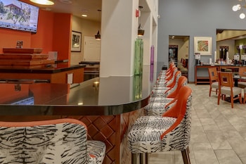 hampton inn tropicana