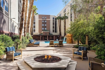 hampton inn tropicana