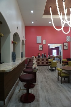 hampton inn tropicana
