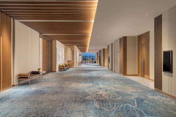 doubletree by hilton jakarta bintaro jaya