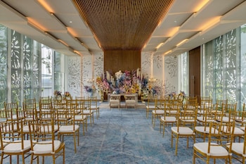 doubletree by hilton jakarta bintaro jaya