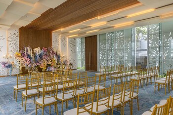 doubletree by hilton jakarta bintaro jaya